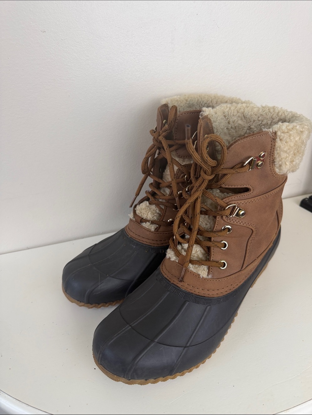 (S-2432) Tommy Hilfiger Brown and Black Lace-Up Winter Rain Boots, Size: 8